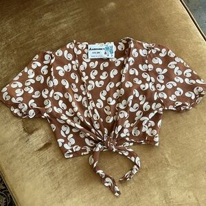 Vintage cropped tie front blouse Short sleeve size 4 made USA fabric crepe Soft